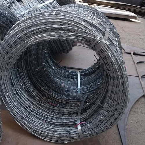 خاردار تبری ارتفاع ۶۰